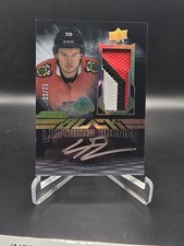 Connor Bedard Black lustrous Rookie Patch Auto / 75 2022-23 Spx Blackhawks 