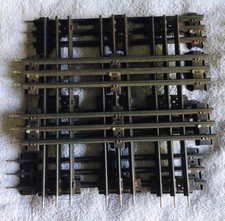 LIONEL METAL O GUAGE TRAIN TRACKS VINTAGE LOT OF 17 - 8 CURVED - 9 STRAIGHT USED