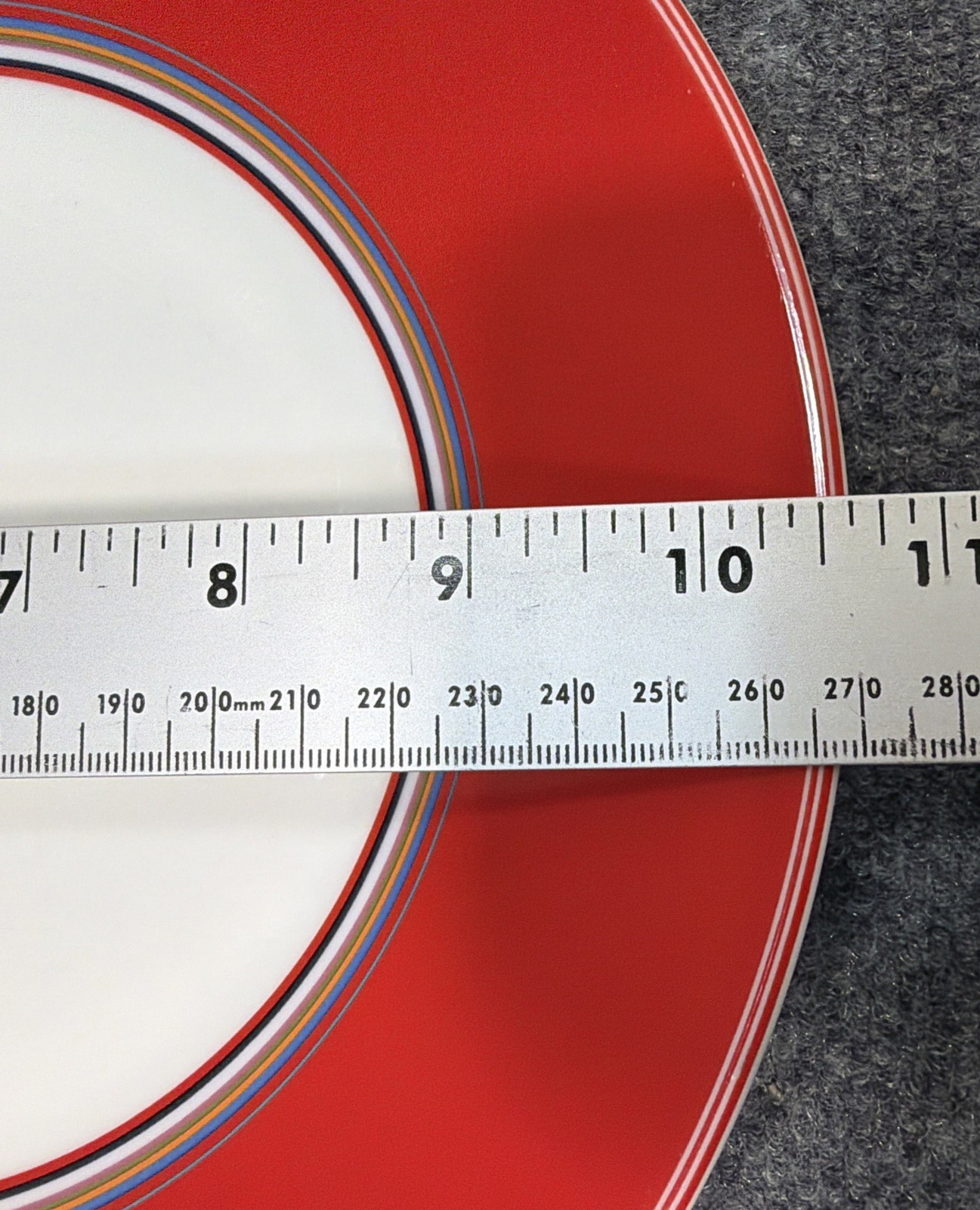 DKNY Lenox Urban Essentials Cherry Red Porcelain 10.5" Pasta Soup Bowl Plates thumbnail 6