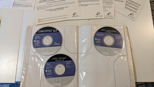 Sun Solaris 8 Intel Platform Edition + Bonus Software Pack - Picture 4 of 9