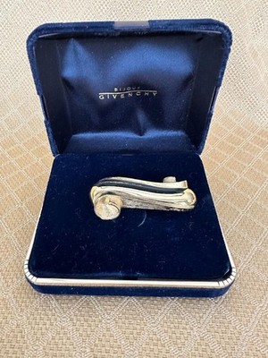 Givenchy Bijoux  Pin Brooch Goldtone Scroll Swirl Banner 2.5'' box