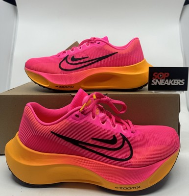 Women's 8 - Nike Zoom Fly 5 Hyper Pink Running Sneakers DM8974-601