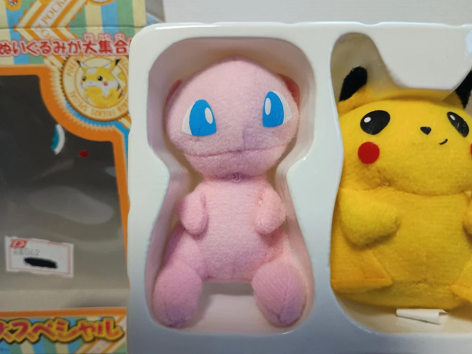 Винтажный плюшевый набор Pokémon 1998 Friends Special Plush Mew Pikachu Япония Nintendo - Изображение 4 из 4