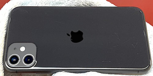 Apple iPhone 11 64GB - czarny A2111 (GSM i CDMA) - iOS 18 - klasa B - Zdjęcie 8 z 11