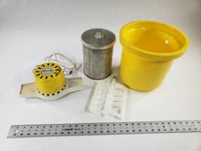 Vintage Proctor Silex Cornwall Deluxe 7810 Yellow Electric Ice Cream Freezer