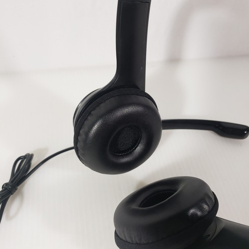 Logitech USB Headset w Microphone, Gaming - Picture 6 of 9