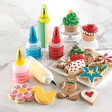 gia'sKITCHEN 15-Piece Cookie Cupcake Cake Decorating Icing Kit Squeeze Icing