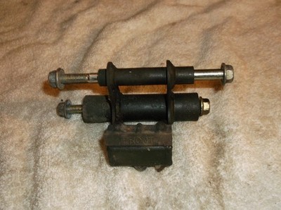1986 OEM HONDA SPREE NQ50 ENGINE HANGER MOUNT LINK BRACKET