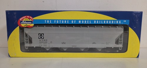 Tolva de flujo central Athearn HO RTR 7221 55' ACF 5250 4 bahías Santa Fe #307135 | Condition: Used