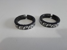 Nukeproof Lock-On Griffklemmen In Schwarz