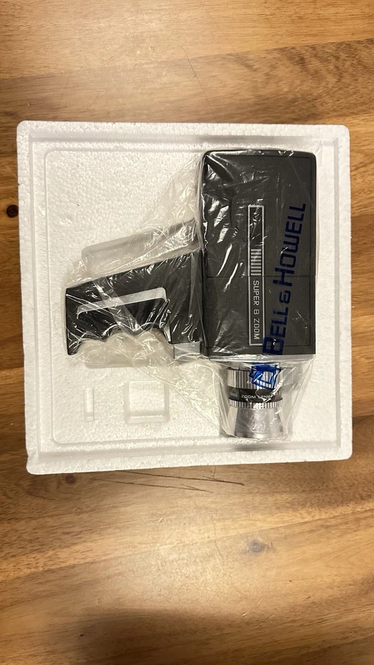 Bell & Howell 1204 Super 8 Filmkamera mit OVP & Anleitung getestet top Zustand - Bild 2 von 4