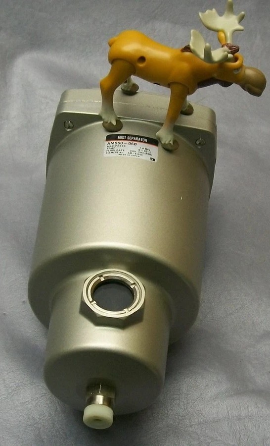 SMC AM550-06B Pneumatic Mist Separator