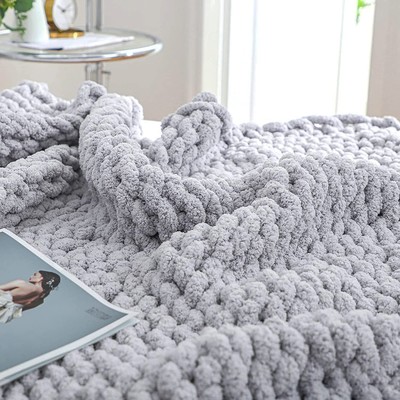 Chunky Knit Blanket Throw 51x63, Soft Chenille Yarn Giant Knitted Throw  Blanket,