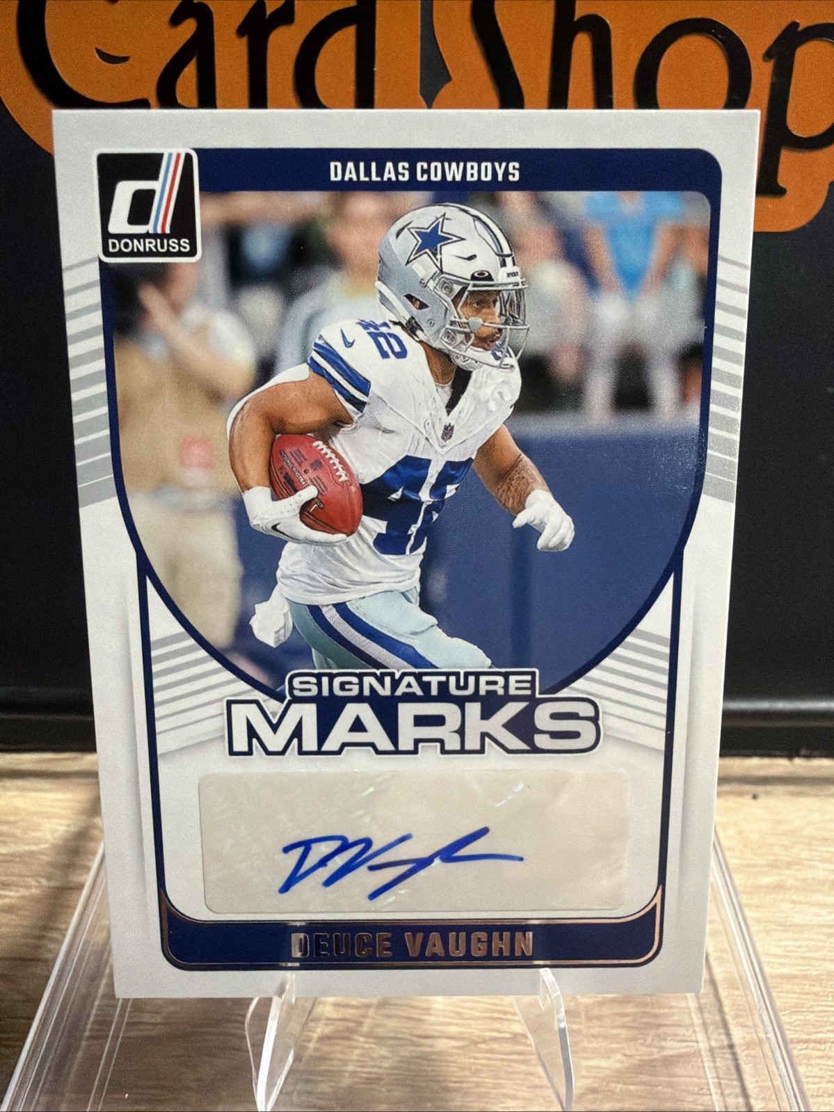 2024 Panini Donruss - Deuce Vaughn #SMA-DVA Dallas Cowboys - AUTO