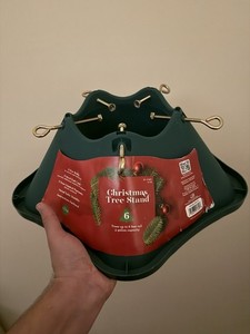 Oasis Christmas Tree Stand Trees Up To 6 Feet Tall Hardware Included