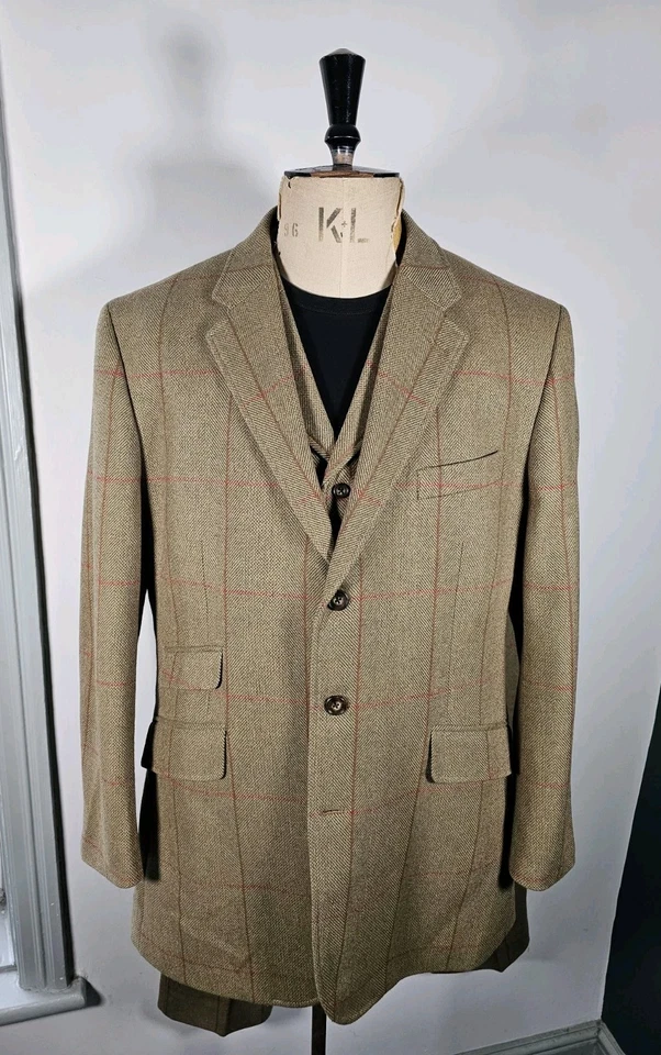 Brook Taverner Saxony Tweed 3 Piece Suit UK 44 Herringbone Johnstons Scotland - Image 2 of 4
