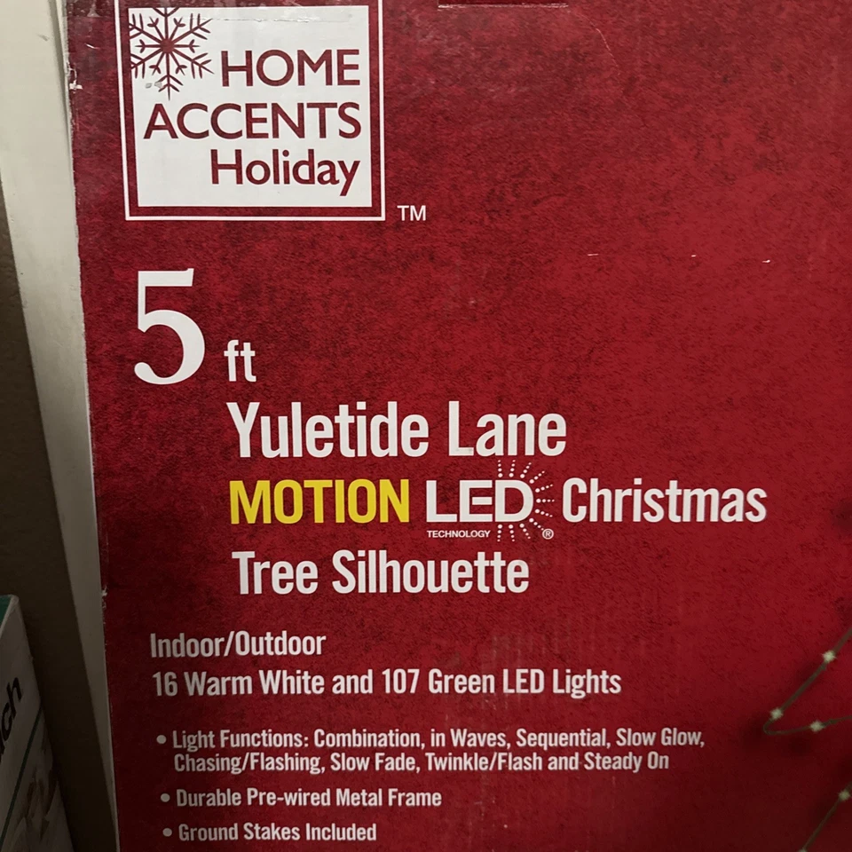 Home Accents Holiday 5ft. Yuletide Lane Motion Led Christmas Tree Silhouette New - Image 2 of 4