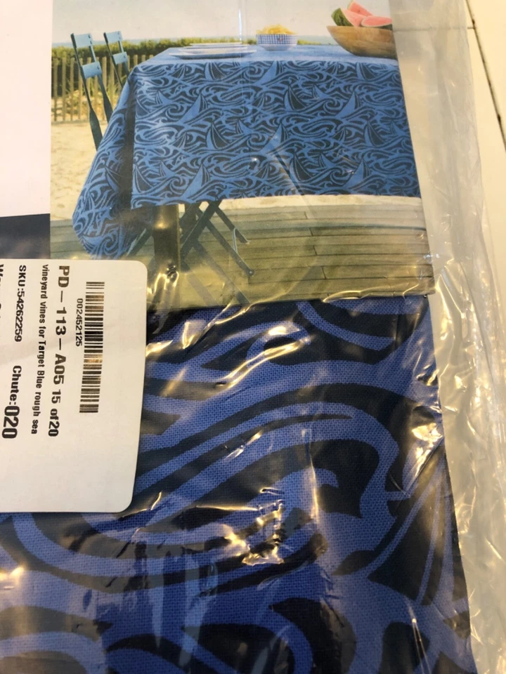 NWT Authentic VINEYARD VINES For Target Rough Seas Tablecloth in Blue 60" x 84" - Image 2 of 4