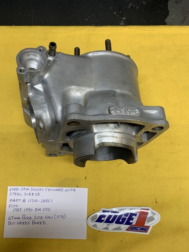 OEM SUZUKI 1989-90 RM250 CYLINDER With Steel Sleeve 67mm (11200-28821) AHRMA - Picture 7 of 12