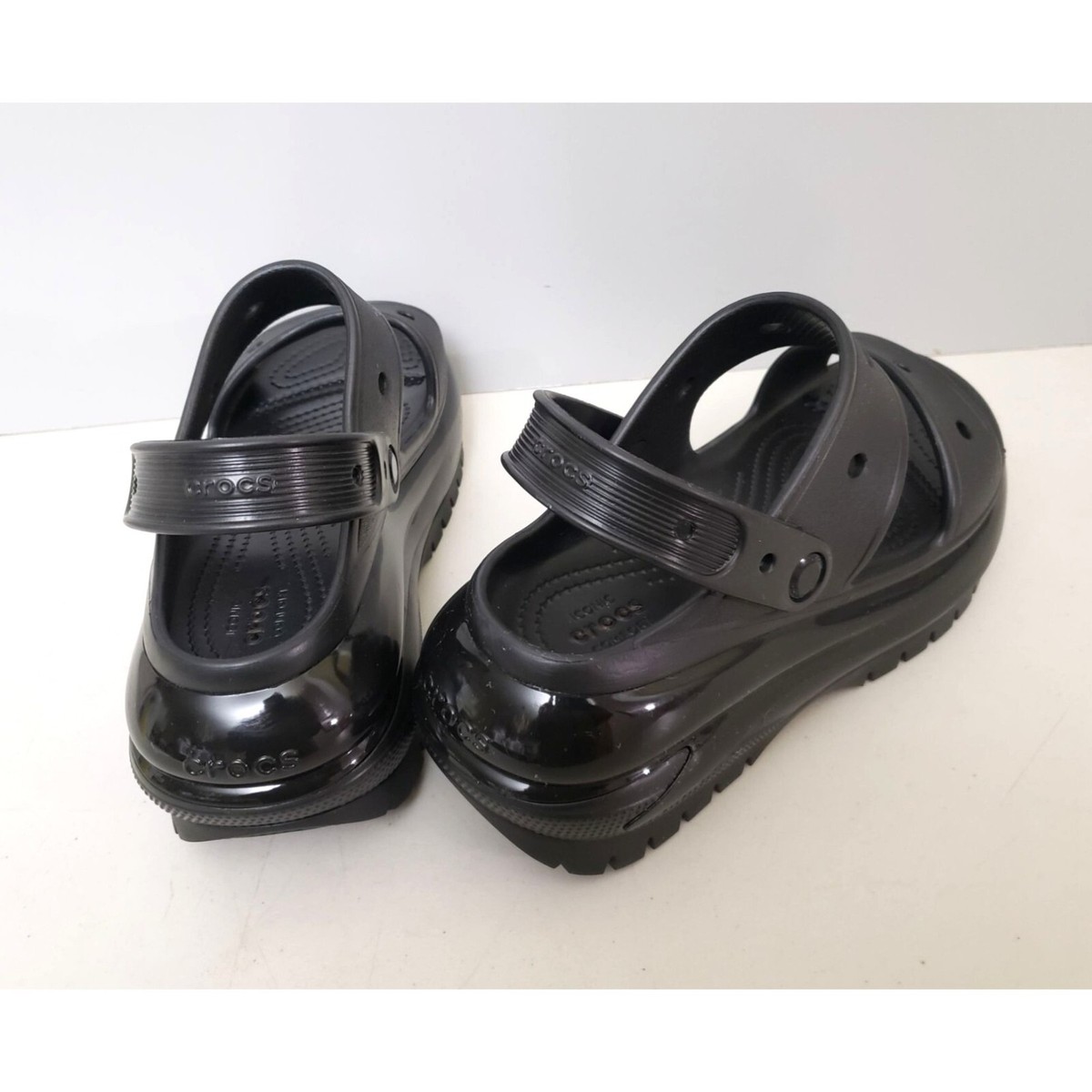 crocs Crush Sandal ブラック クロックス crocs Classic Crush Clog （Black） -ファッション
