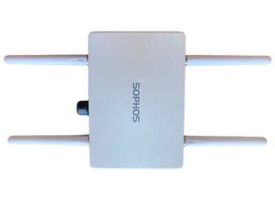 Sophos APX 320XOutdoor Access Point - Weiß (A32XTCHNE)