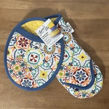 Fiesta Tablewear Company Pot Holders Set Of 2
