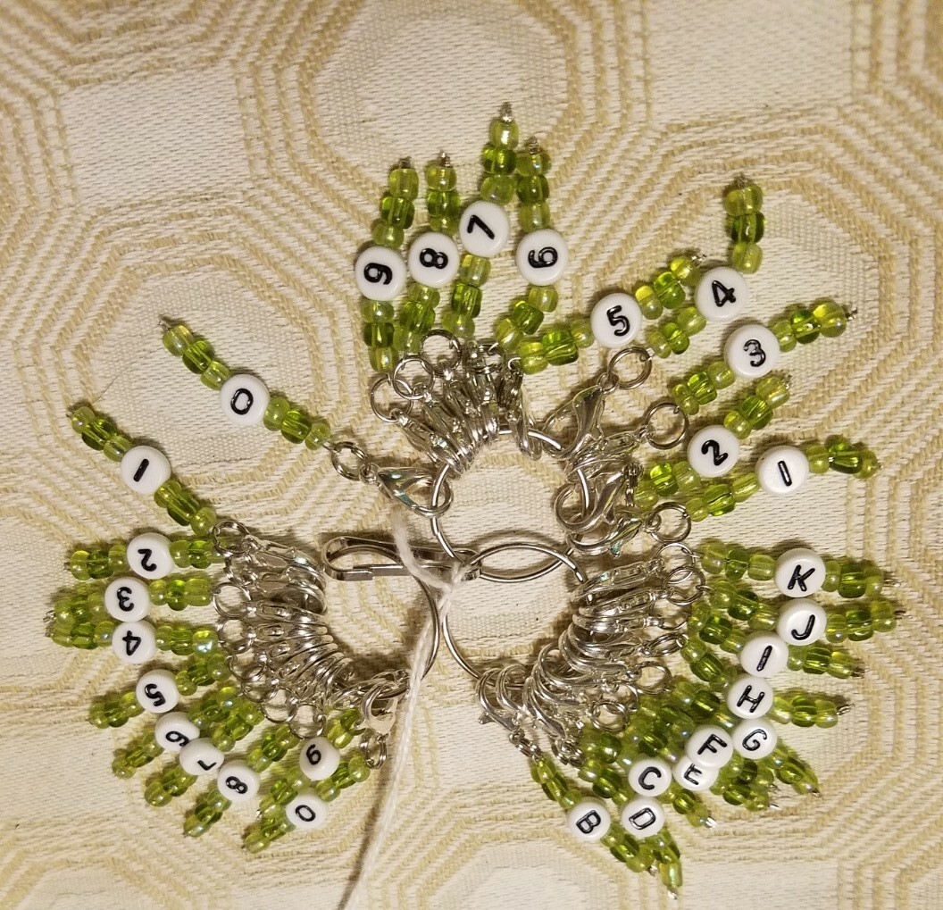&nbsp;Crochet/Knitting Stitch Markers Light Green Set of 3{{1 letters, 2 numbers}