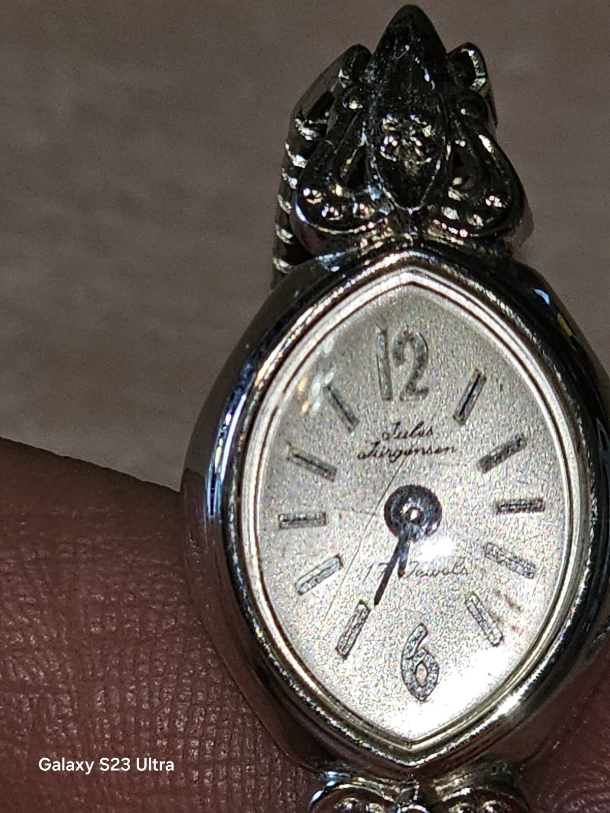 Picture 12 of 24
