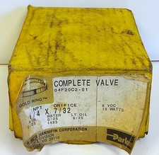 Parker 04F20C2-01 6 V DC 13 W 1/4 in NPT Solenoid Valve