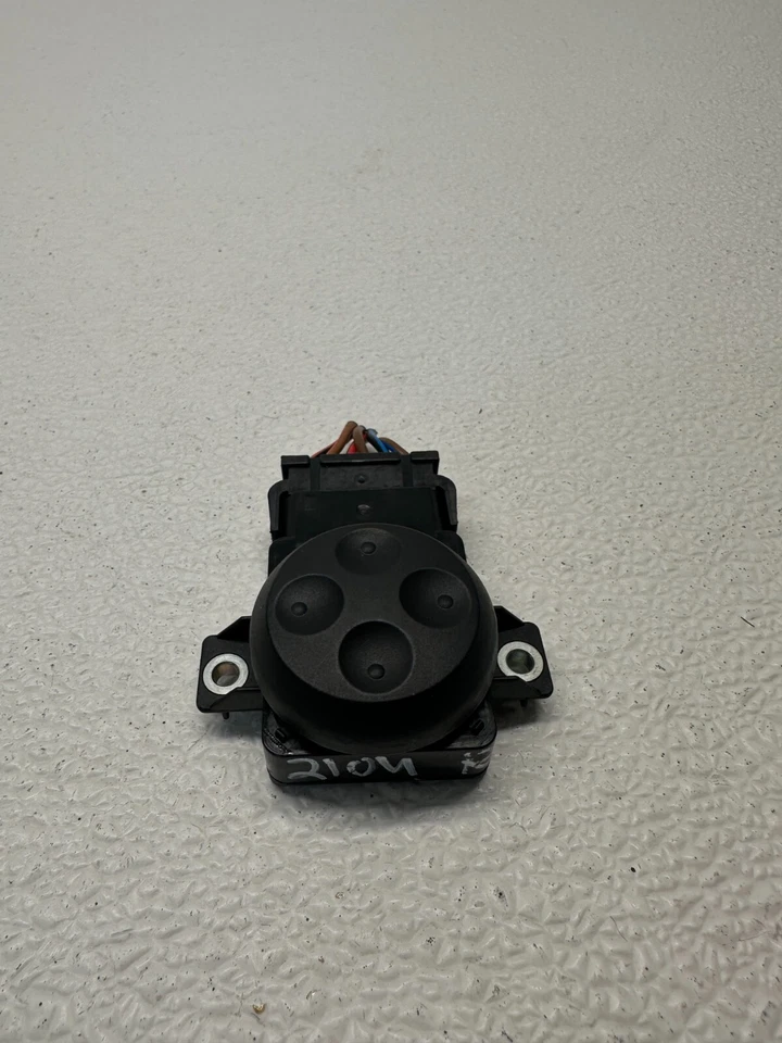 Interruptor de control de ajuste del asiento derecho Audi A7 Quattro 2011 2017 8E0959777B OEM 242104 Foto 3 de 4