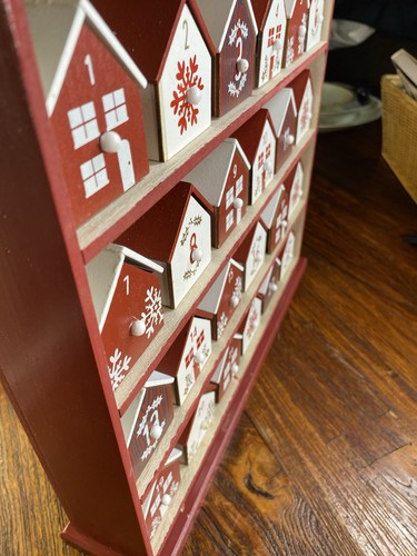 Wooden Houses Advent Calendar With Die Cut Reindeer 24 Drawers Red Large - Picture 7 of 10