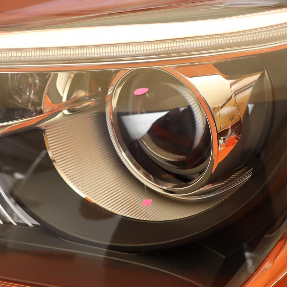 Faro trasero izquierdo toyota yaris 2015 2016 2017 81170-0da80 led halógeno oem Foto 3 de 4