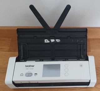 Brother ADS 1700W Duplex Dokumentenscanner WLAN USB Touchscreen ADF