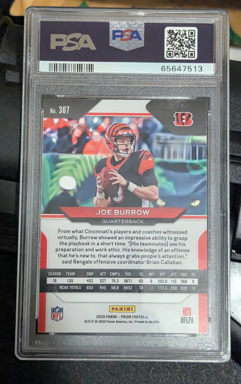2020 Panini Prizm - Rookie Variation Joe Burrow #307 Negative (RC) view 2