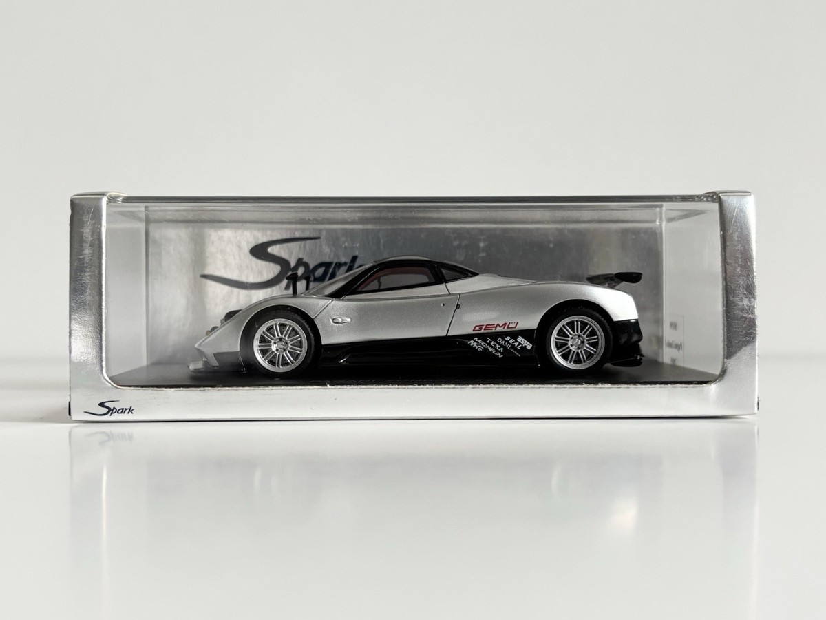 Super Rare 1:43 Spark Models 2005 Pagani Zonda F Silver in Mint
