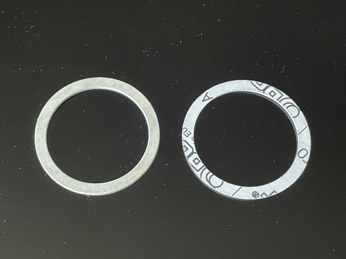 Paar Fasern (C.N.A.F.) Unterlegscheiben/Dichtungen für 58 mm Bergmann Lampe Glas - Bild 1 von 1