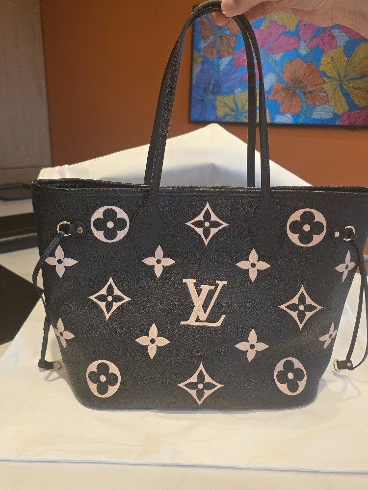 Louis Vuitton Neverful MM Tote Bag - Monogram Empreinte Leather Black & Cream
