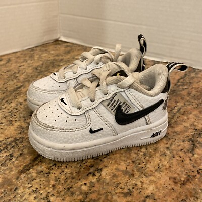 Nike Athletic Toddler Shoes Size 4C Air Force 1 LV8 Utility AV4273-100 Blk/Wht