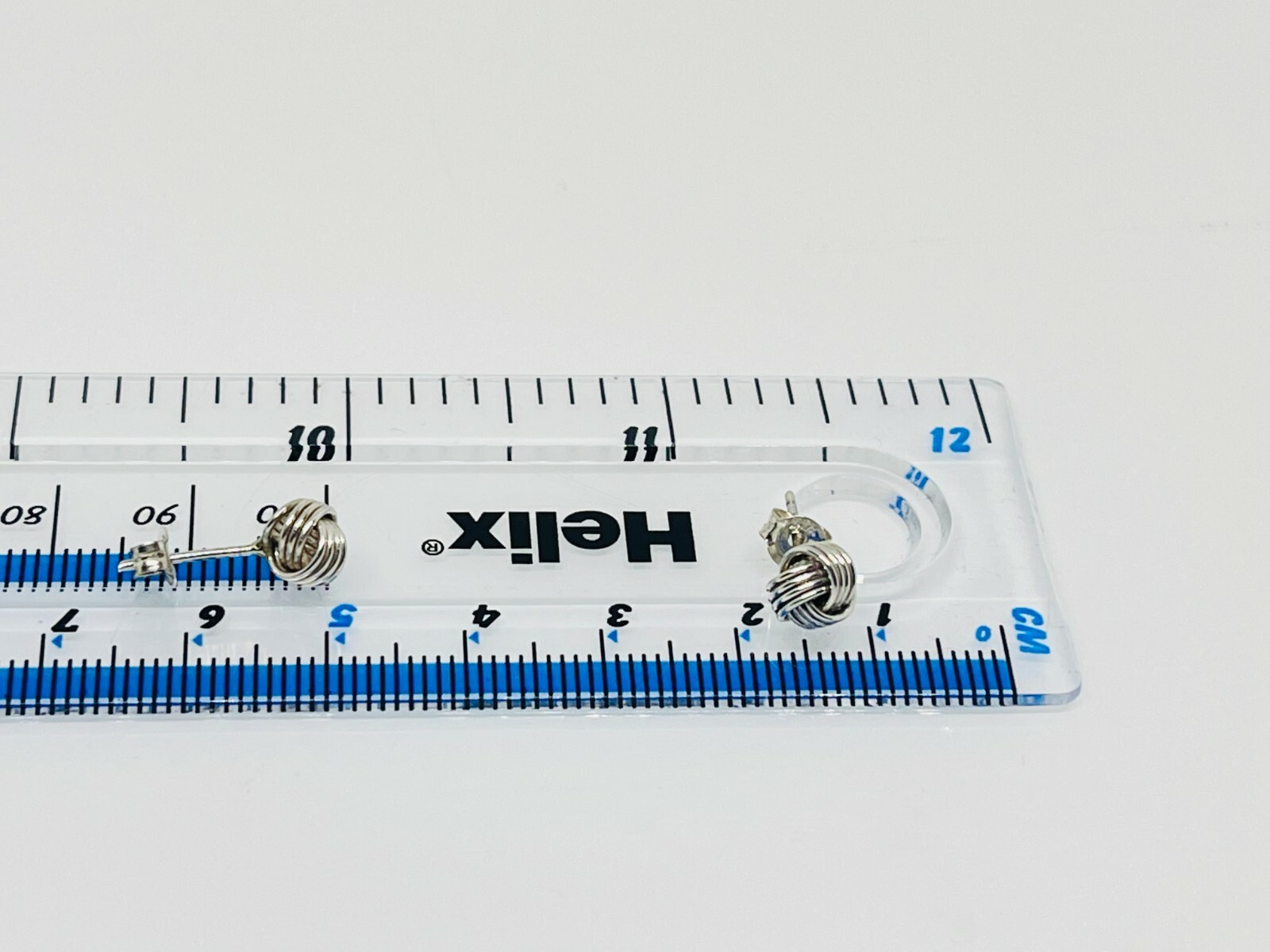 Gorgeous Solid Knot Shapped Stud Earrings 925 Sol… - image 12