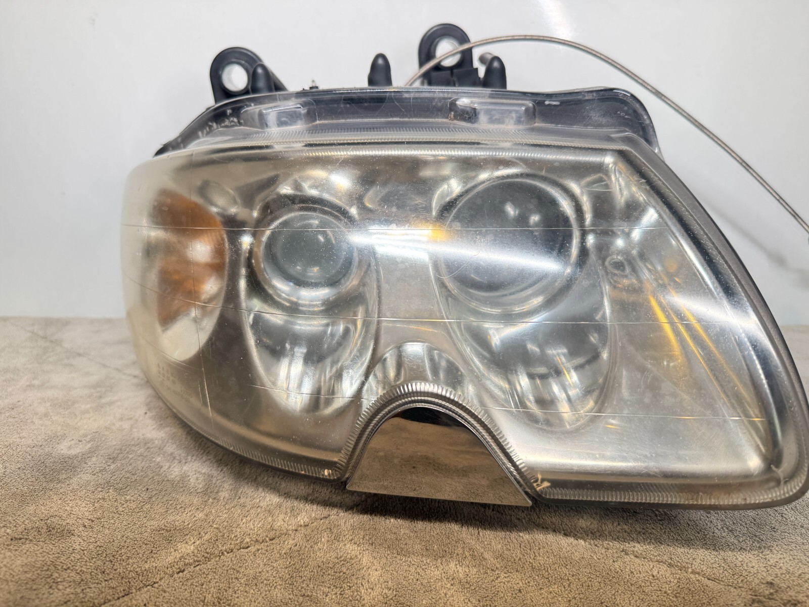 Maserati Quattroporte M139 Passenger (Right) BI-XENON Headlight OEM