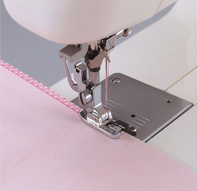 Brother SA135 Overlock Vertical Foot ,Overcast And Sew A Seam At The Same Time 