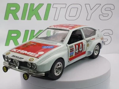 Alfa Romeo Alfetta GT Burago 1/24 Bianco - Bild 1 von 4