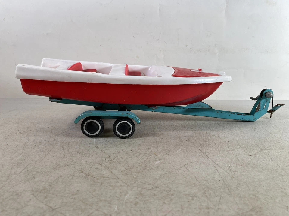 Remolque Jeepster 11E97 TONKA CLIPPER de plástico color inverso raro años 60 TOY BOAT Foto 2 de 4