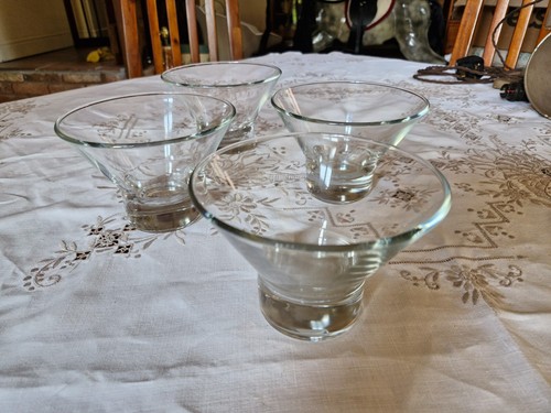 Vintage Art Deco Style Heavy Based Sundae Dessert Cocktail Glasses Set of 8 - Picture 3 of 6