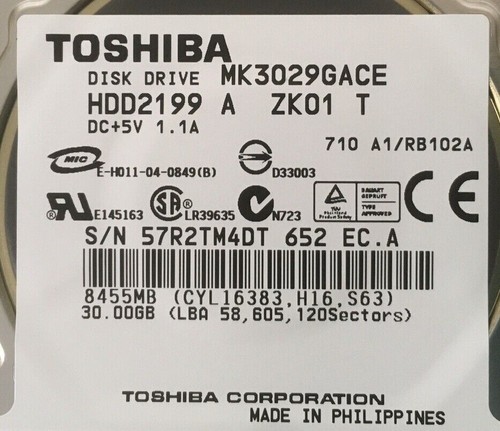 Toshiba HDD2199 30GB Internal 4200RPM 2.5" (MK3029GACE) HDD - Picture 2 of 5
