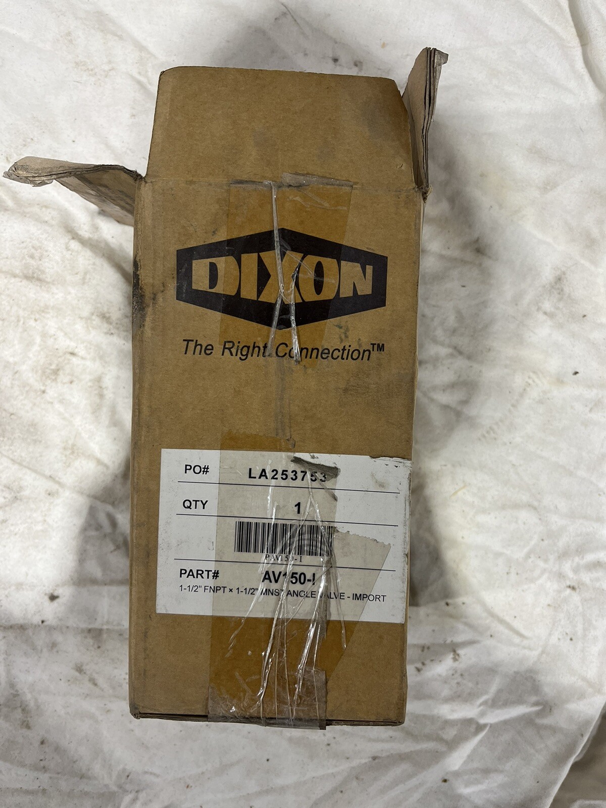 dixon-powhatan-300-cast-brass-angle-fire-hose-valve-1-1-2-npt-300psi