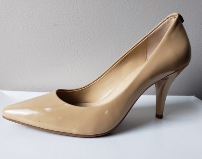 Michael KORS FLEX DOROTHY CLASSIC NUDE PATENT PUMPS