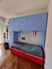 camera ragazzo Moretti Compact con struttura a ponte