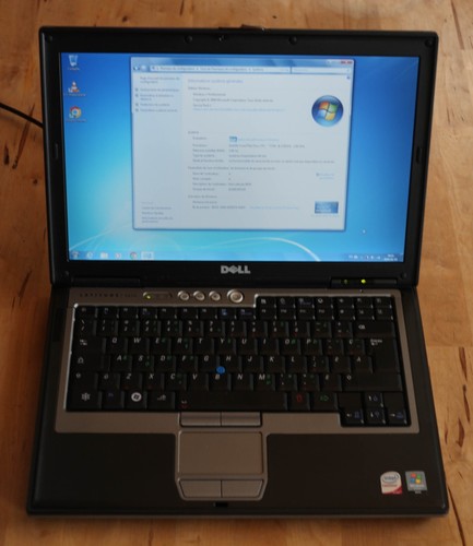 Dell Latitude d630 - Core 2 Duo T7250 @ 2 Ghz - SSD - 4G RAM - A+ - From Canada
