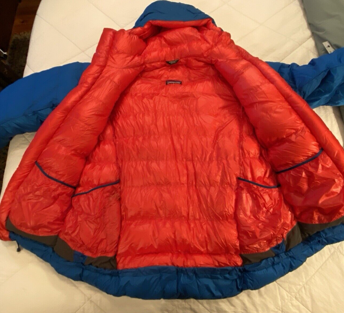 PATAGONIA GRADE VII GOOSE DOWN PARKA JACKET. Balkan Blue. Men
